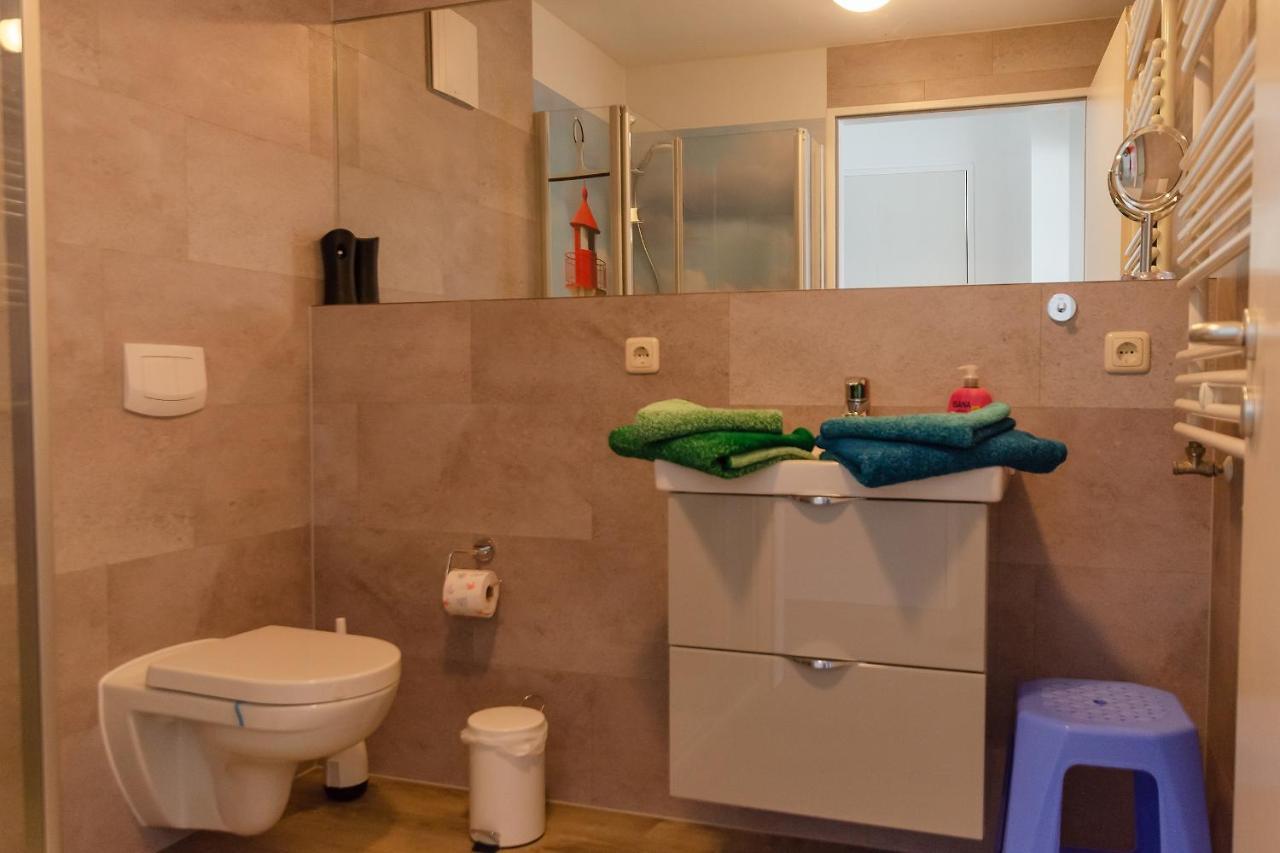 Haus Inselperle Mit Blick Auf Den Bodden Apartman Alt Reddevitz Kültér fotó